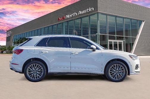 2021 Audi Q3 40 Premium
