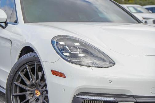 2018 Porsche Panamera 4S