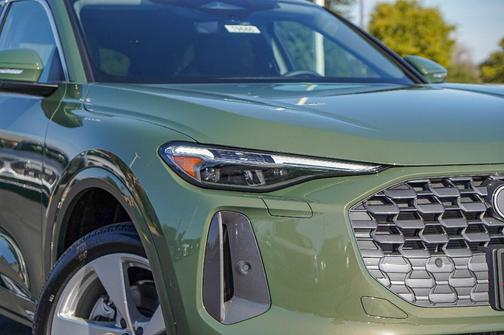 2025 Audi Q5 2.0T quattro Premium