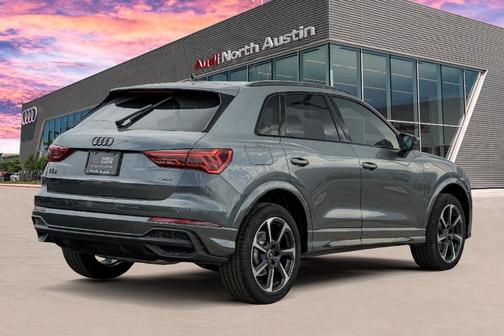 2025 Audi Q3 45 S line Premium