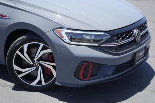 2024 Volkswagen Jetta GLI 2.0T Autobahn