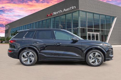 2025 Audi Q6 e-tron Premium