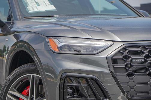 2025 Audi Q5 55 S line quattro Premium