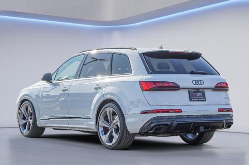 2026 Audi Q7 55 Prestige