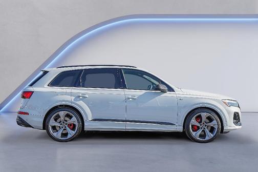 2026 Audi Q7 55 Prestige