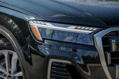 2025 Audi Q7 55 Prestige