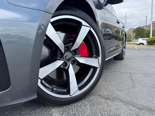 Daytona Gray Pearl Effect 2023 Audi A5 Sportback 45 S Line Prestige