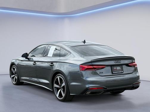 Daytona Gray Pearl Effect 2023 Audi A5 Sportback 45 S Line Prestige