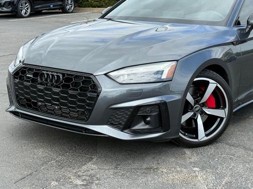 Daytona Gray Pearl Effect 2023 Audi A5 Sportback 45 S Line Prestige