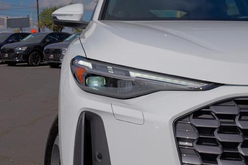 2025 Audi Q5 2.0T quattro Premium