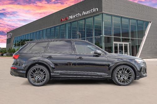2025 Audi Q7 55 Premium