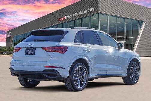 2025 Audi Q3 45 S line Premium