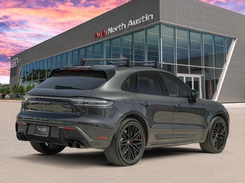 2022 Porsche Macan GTS