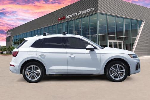 2023 Audi Q5 e 55 S line quattro Premium