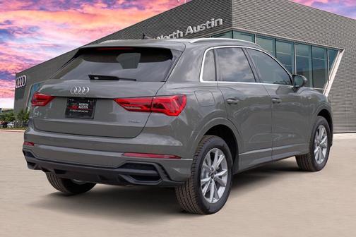 2025 Audi Q3 45 S line Premium