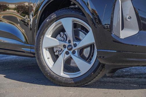 2025 Audi Q5 2.0T quattro Premium