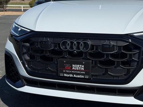 White 2026 Audi Q8 55 Premium