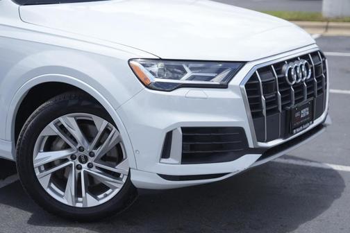2022 Audi Q7 55 Premium Plus
