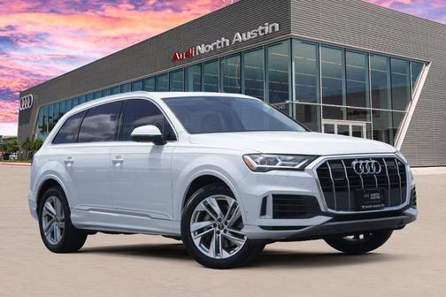 2022 Audi Q7 55 Premium Plus