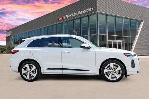 2025 Audi Q5 2.0T quattro Premium