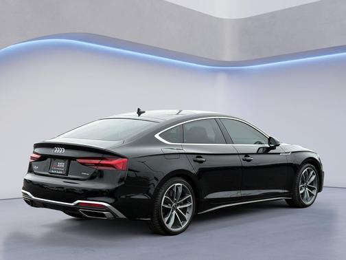 Mythos Black Metallic 2024 Audi A5 Sportback 45 S line quattro Premium