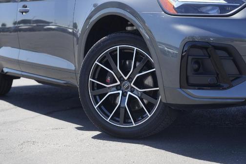 2024 Audi SQ5 3.0T Premium Plus