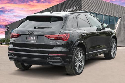2025 Audi Q3 45 S line Premium