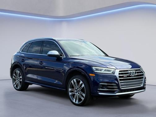 Navarra Blue Metallic 2018 Audi SQ5 3.0T Prestige