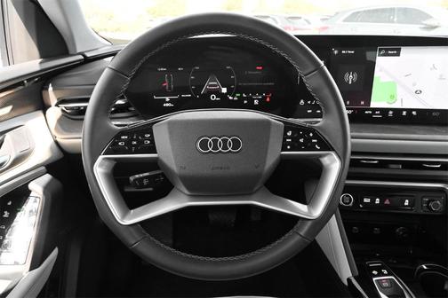 2025 Audi Q5 2.0T quattro Premium