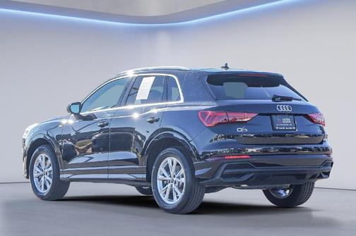 2025 Audi Q3 45 S line Premium