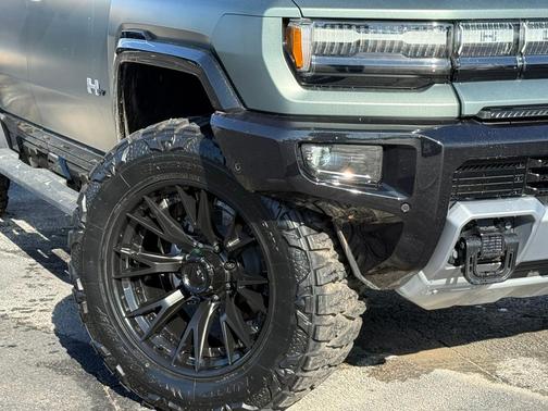 2024 GMC HUMMER EV SUV 3X