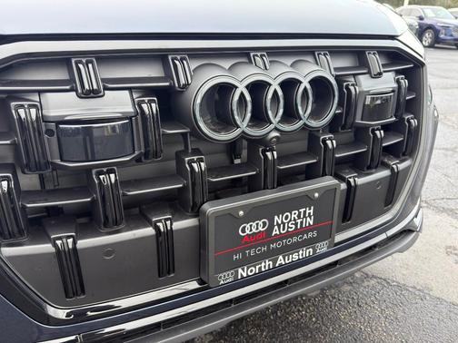 2026 Audi Q7 55 Premium