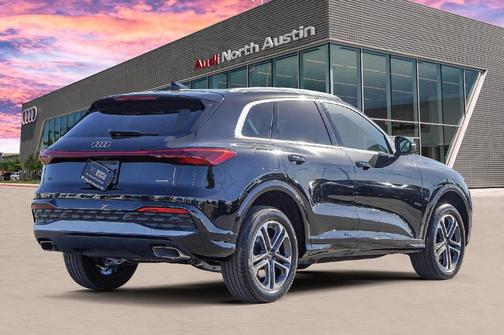 2025 Audi Q5 2.0T quattro Premium