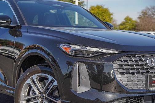 2025 Audi Q5 2.0T quattro Premium