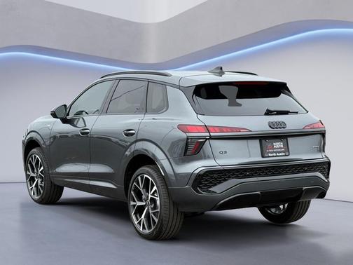 Daytona Gray Pearl 2026 Audi Q3 S line