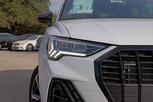 2025 Audi Q3 45 S line Premium
