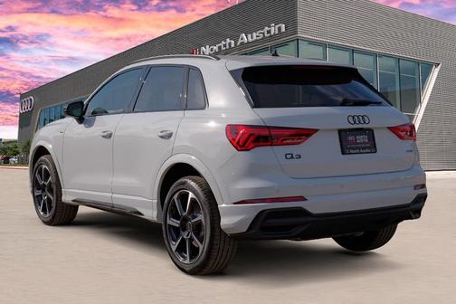 2025 Audi Q3 45 S line Premium