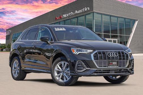 2025 Audi Q3 45 S line Premium