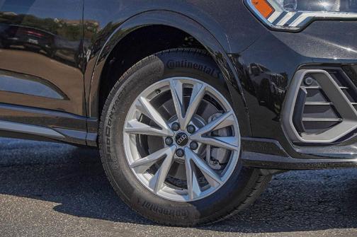 2025 Audi Q3 45 S line Premium