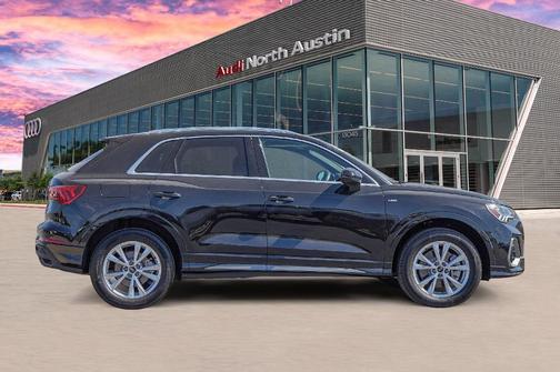 2025 Audi Q3 45 S line Premium