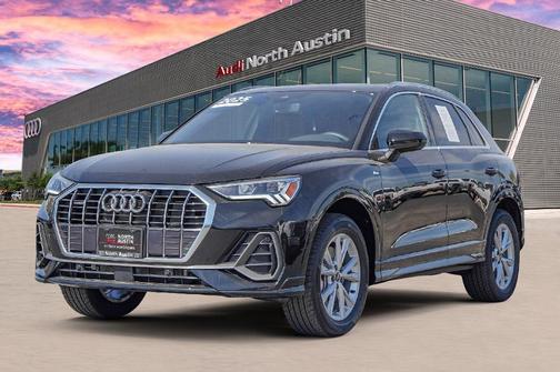 2025 Audi Q3 45 S line Premium