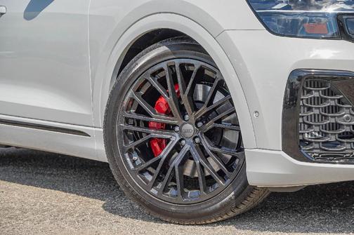 2026 Audi SQ8