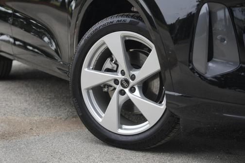 2025 Audi Q5 2.0T quattro Premium