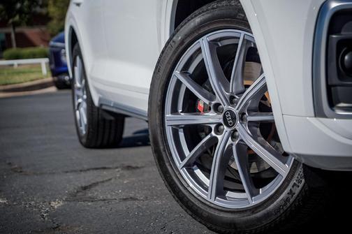 2024 Audi SQ5 3.0T Premium Plus