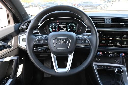 2025 Audi Q3 45 S line Premium