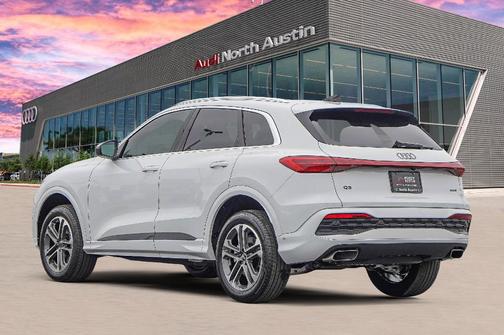 2025 Audi Q5 2.0T quattro Premium