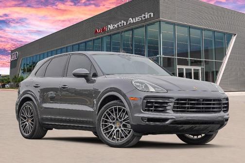 2021 Porsche Cayenne Base