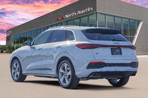 2025 Audi Q5 2.0T quattro Premium