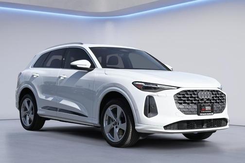 2025 Audi Q5 2.0T quattro Premium