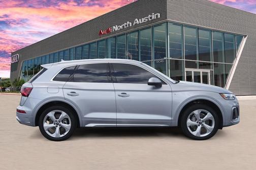 2022 Audi Q5 45 S line quattro Premium